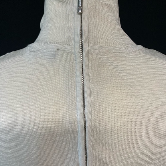 WHBM mockneck cold shoulder top - Picture 3 of 5